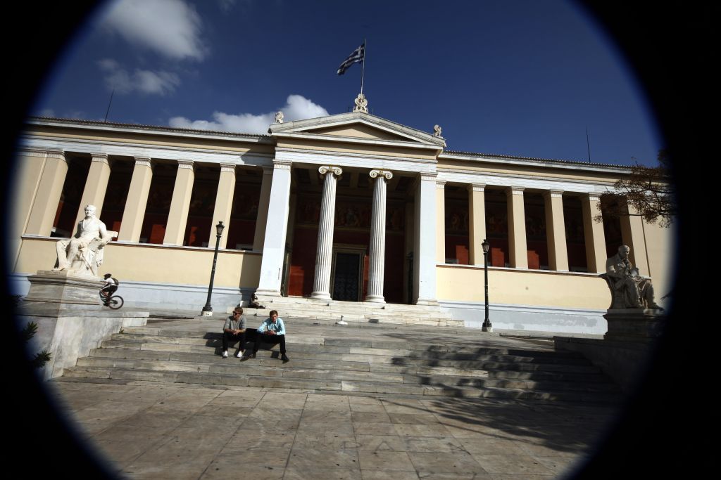 Τροπολογία για τη θητεία των πρυτάνεων