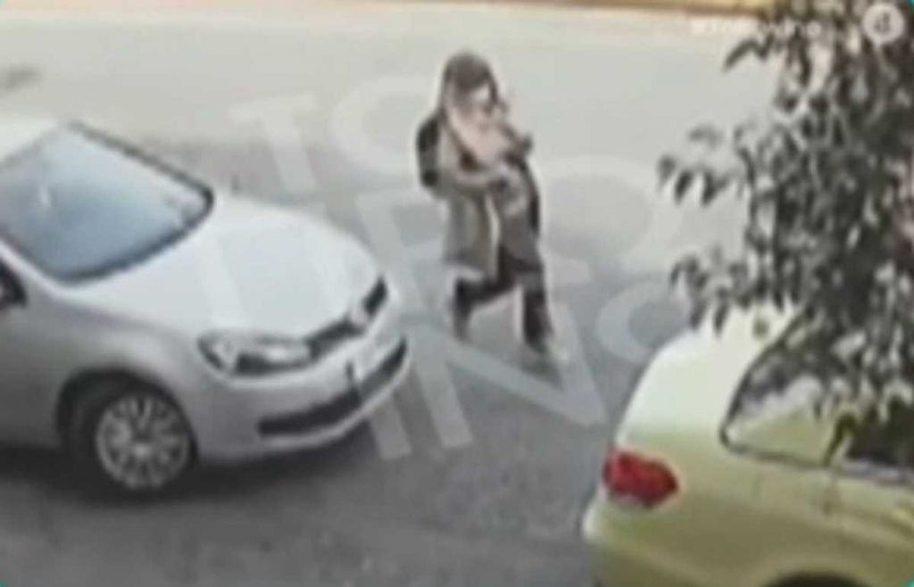 Βίντεο – ντοκουμέντο με την 35χρονη να τρέχει μετά την επίθεση