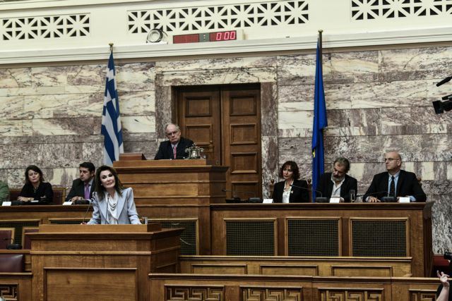 Συνάντηση Τασούλα – Αγγελοπούλου: Η συμμετοχή της Βουλής στις δράσεις του «Ελλάδα 2021»