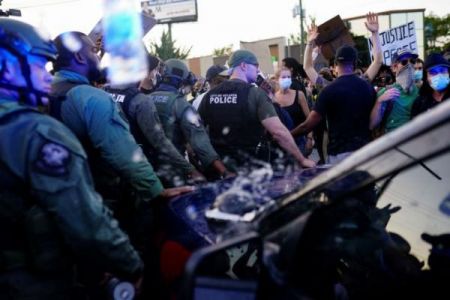 Ατλάντα: Διαδηλώσεις και επεισόδια μετά τη δολοφονία Μπρουκς από αστυνομικούς
