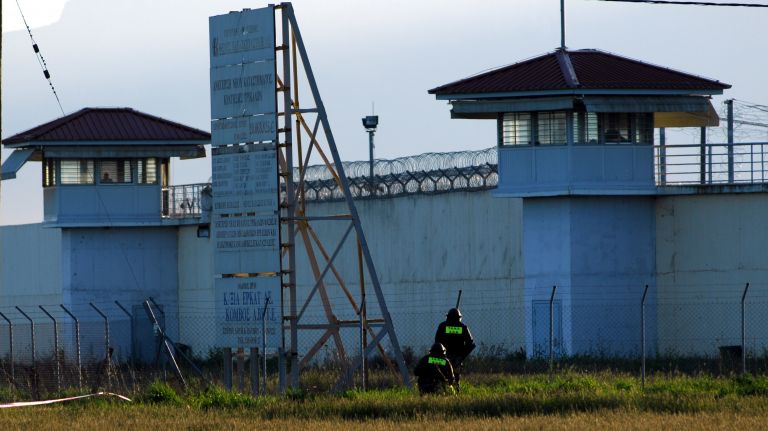 Περίεργη υπόθεση «εξαφάνισης» κρατούμενου από το Ψυχιατρείο των φυλακών Κορυδαλλού