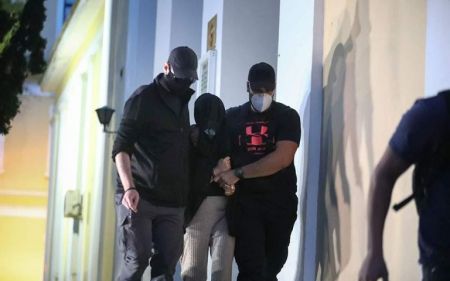 Επίθεση με βιτριόλι: Στον ανακριτή η 35χρονη – Ο διάλογος με την Ιωάννα και η αινιγματική στάση της