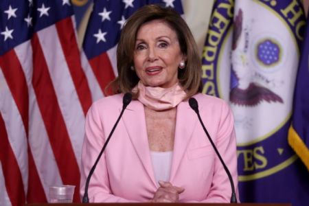 Πελόζι: Ηθικά ακατάλληλος και διανοητικά απροετοίμαστος ο Τραμπ για πρόεδρος