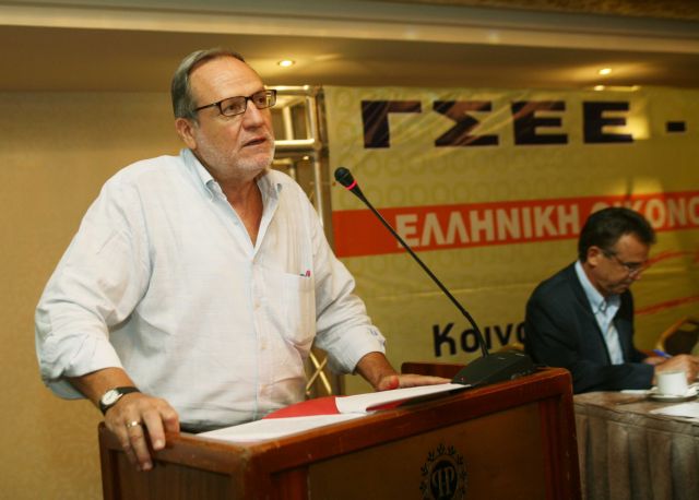 Ρομπόλης: «Καμπανάκι» για ύφεση πάνω από 10%