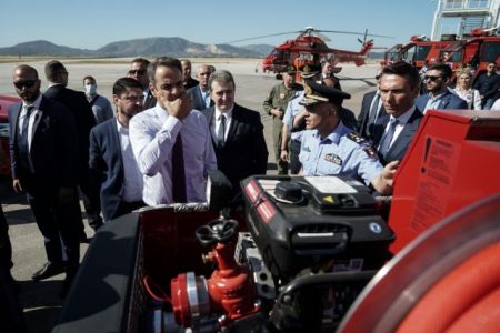 Μητσοτάκης: Πιο έτοιμοι από ποτέ για την αντιμετώπιση πυρκαγιών