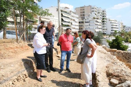 Αυτοψία Μώραλη και Μενδώνη στον κλειστό αρχαιολογικό χώρο της Πειραϊκής