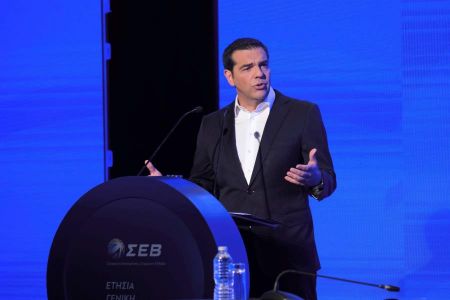 Πυροβολισμοί στον αέρα