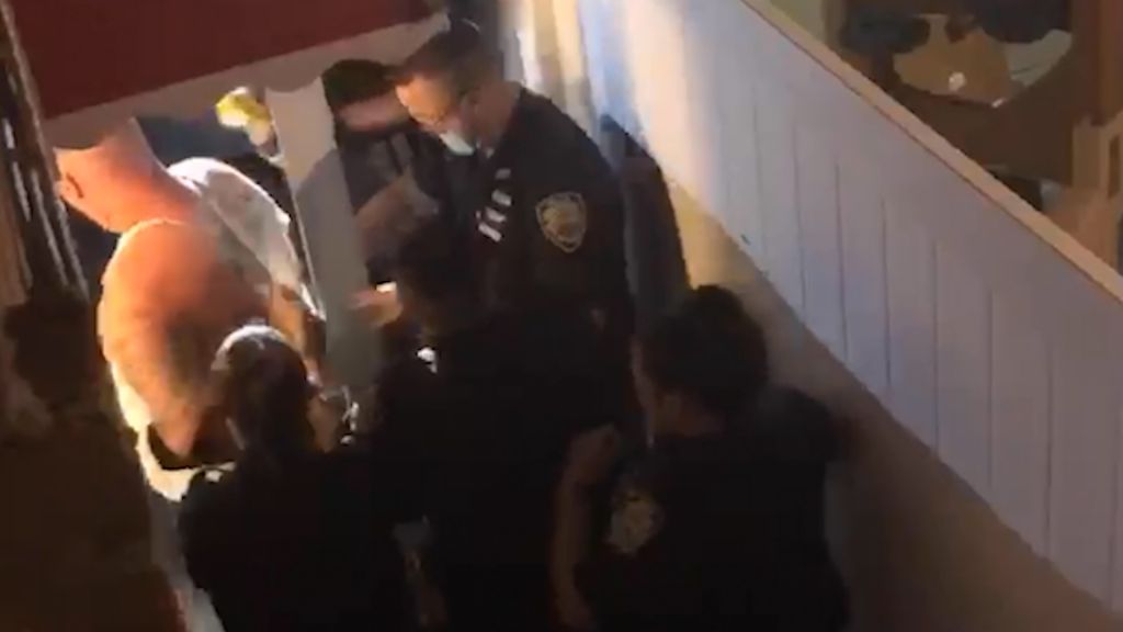 ΗΠΑ: Αστυνομικοί σκότωσαν Έλληνα ομογενή με taser – Αποκαλυπτικό βίντεο