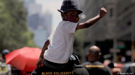 Τι αλλάζει στις ΗΠΑ μετά τον βίαιο θάνατο του Φλόιντ