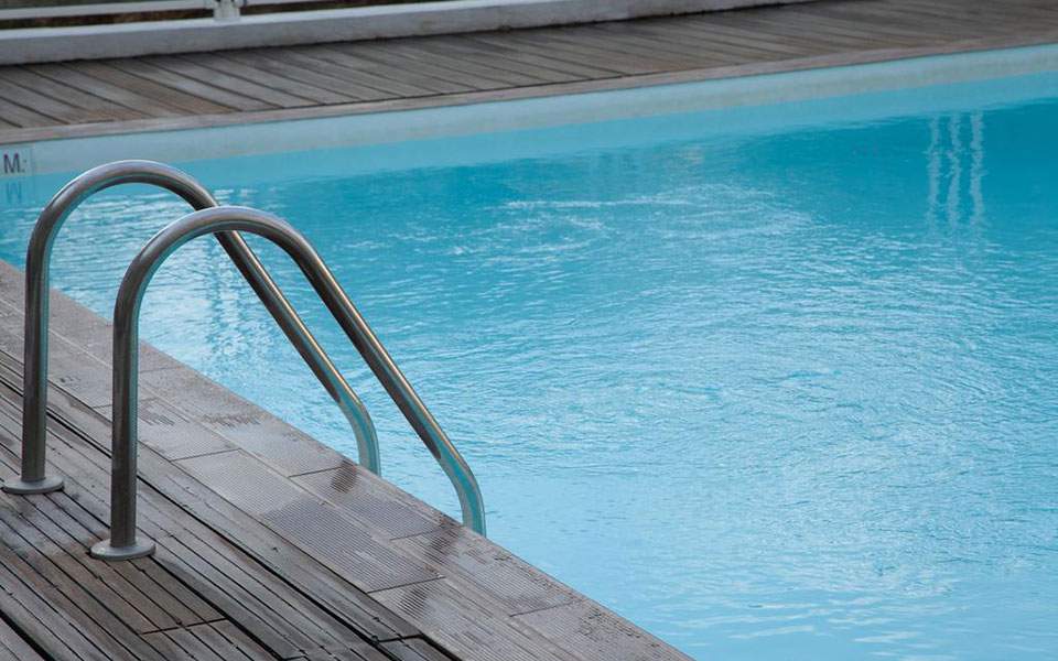 Πνίγηκε 15χρονος στην πισίνα του σπιτιού του