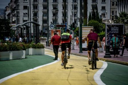 Η απάντηση Μπακογιάννη σε Πολάκη για τον «Μεγάλο Περίπατο»