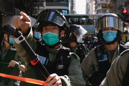 Χονγκ Κονγκ: Τουλάχιστον 53 συλλήψεις σε διαδήλωση