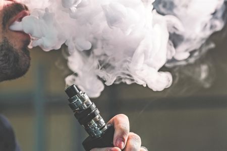 Κάπνισμα και άτμισμα  σοβαρότατη απειλή για την υγεία