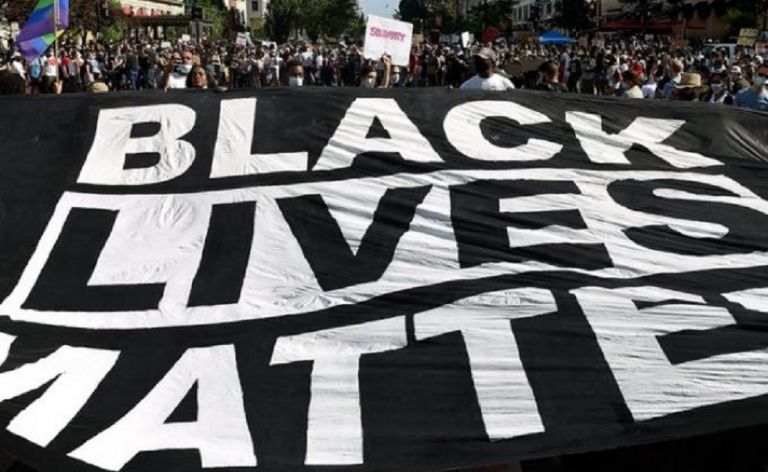 NBA : Θα κυριαρχεί το «Black Lives Matter» στα γήπεδα των πλέι οφ