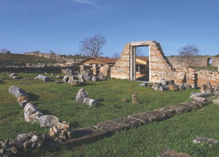 Ο Οκταβιανός, ο Αντώνιος και η Κλεοπάτρα ακόμα…περιμένουν!