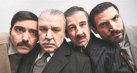 Στα παρασκήνια με τον Πέτρο Φιλιππίδη