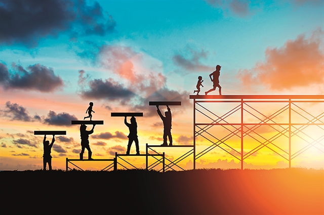 Το «Αγιο Δισκοπότηρο» της νέας ενδογενούς ανάπτυξης