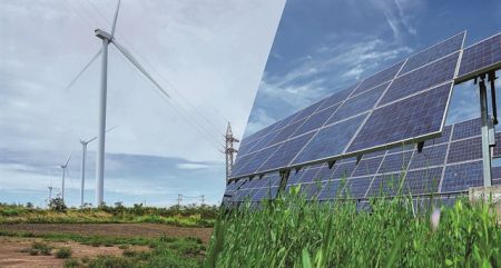 Επανεκκίνηση  της οικονομίας με στροφή στην καθαρή ενέργεια