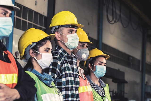 Η πανδημία αντέστρεψε την αποκλιμάκωση της ανεργίας