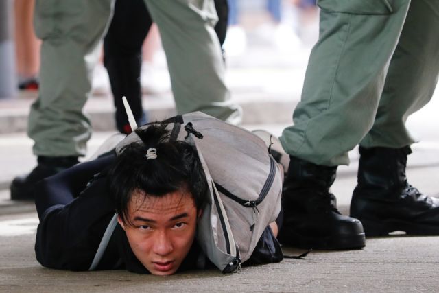 Αντιμέτωπο με τη διεθνή κοινότητα το Πεκίνο για τις συλλήψεις διαδηλωτών στο Χονγκ Κονγκ