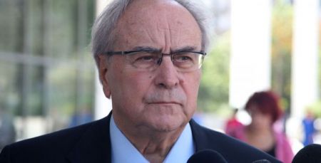 Άρθρο Κωνσταντόπουλου στα «ΝΕΑ»: Η ηγεσία του ΣΥΡΙΖΑ παραχαράσσει την ιστορία