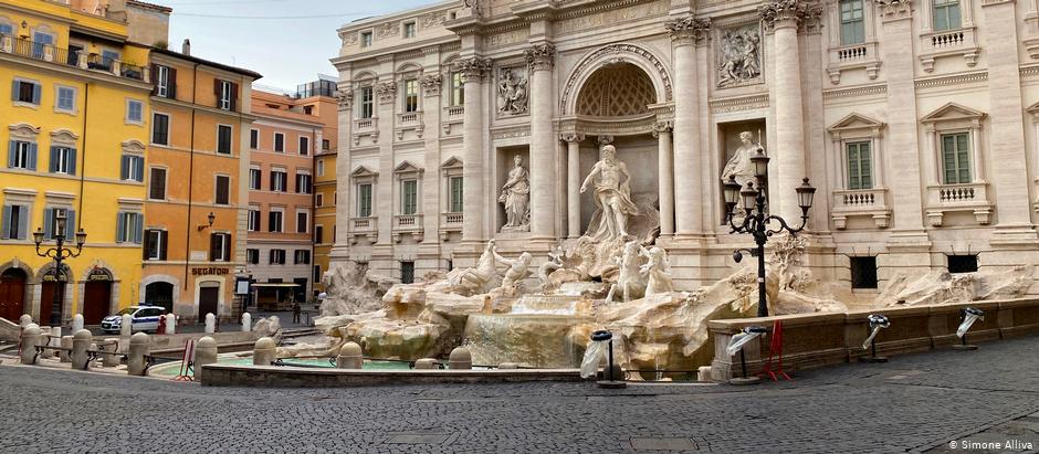 Δεύτερο κύμα πανδημίας φοβάται η Ιταλία