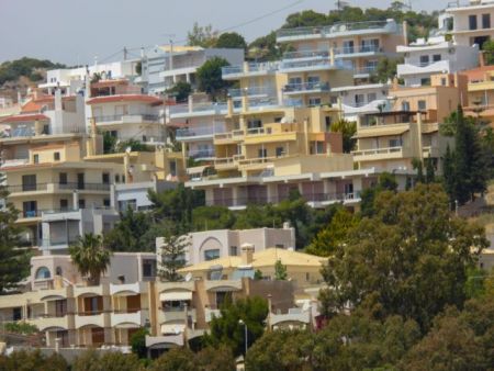 Αδήλωτα τετραγωνικά: 4+1 δύσκολοι γρίφοι στη δήλωση