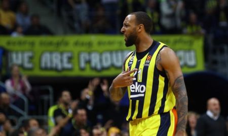 Βαλένθια : Ολοκλήρωσε το «μπαμ» με Ουίλιαμς