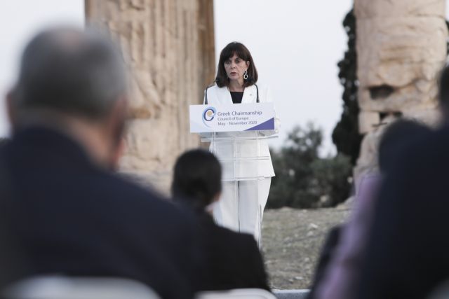 Σακελλαροπούλου: Ανά την Ευρώπη εντείνεται η ανησυχία για τη δημόσια υγεία και την ευημερία των λαών