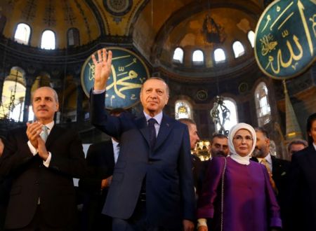 Ανυποχώρητος Ερντογάν για Αγία Σοφία: «Αίτημα του έθνους μας η μετατροπή σε τζαμί»