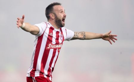 Βαλμπουενά: Παίζουμε για την περηφάνια αυτής της φανέλας