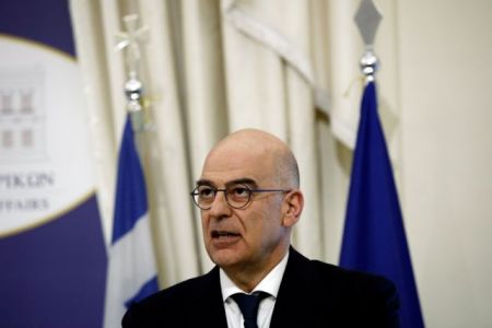 Στις Βρυξέλλες τη Δευτέρα ο Δένδιας για τη συνεδρίαση των ΥΠΕΞ