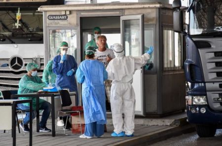 Επειγόντως νέο σχέδιο για τον κορωνοϊό