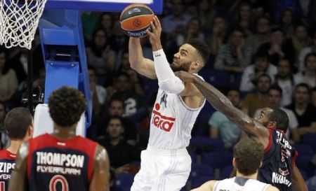 Παραμένει στη Ρεάλ Μαδρίτης ο Τέιλορ