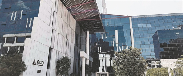 Οι άνθρωποι των «πίσω δωματίων» και άλλες ιστορίες διαπλοκής