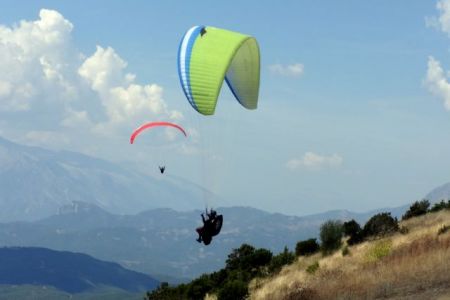 Βοιωτία: Τραγικός θάνατος για 42χρονο αλεξιπτωτιστή  πλαγιάς