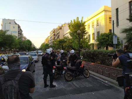 Επεισόδια ΑΣΟΕΕ : Ελεύθεροι οι συλληφθέντες με πρωτοφανείς όρους