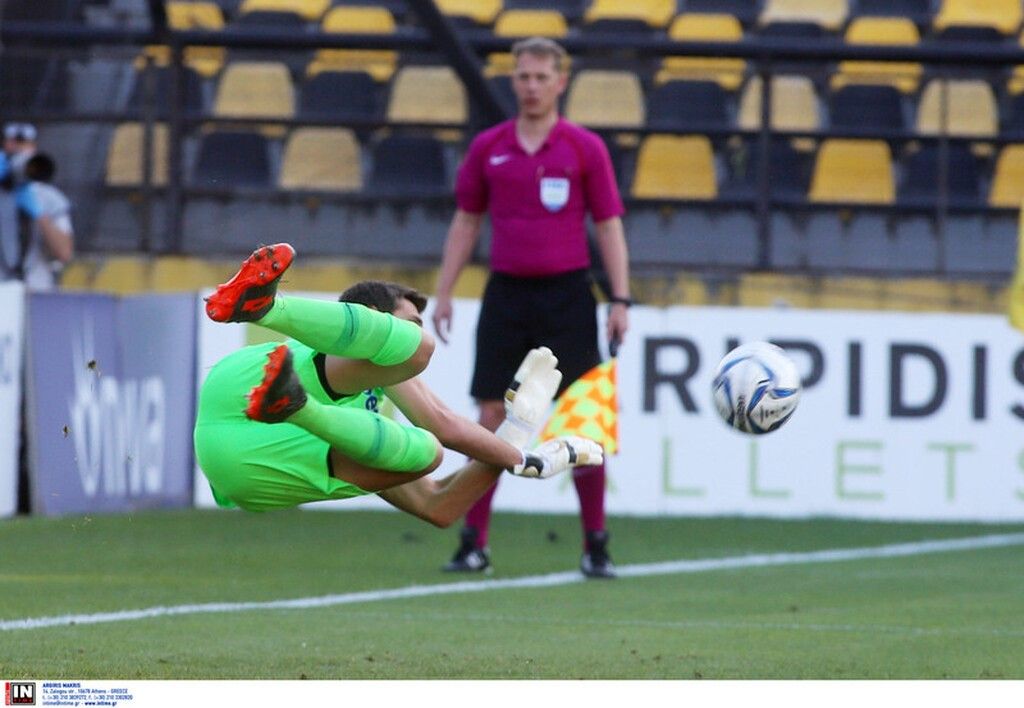 Super League 1: Θερινή… βουτιά 30% στα πέναλτι