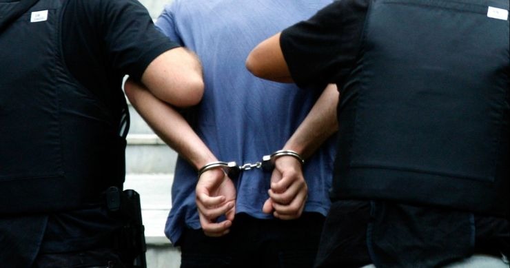 Κύκλωμα διακινούσε παράνομα αλλοδαπούς στην Ιταλία – Έξι συλλήψεις | tovima.gr