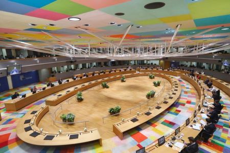 Σύνοδος Κορυφής: Συνεχίζεται το θρίλερ των διαπραγματεύσεων για το Ταμείο Ανάκαμψης