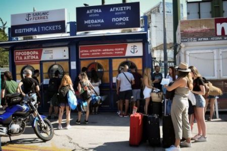 Κορωνοϊός: Εισαγόμενα κρούσματα και συνωστισμός  διατηρούν την ανησυχία -Πλέον των 600.000 οι θάνατοι παγκοσμίως