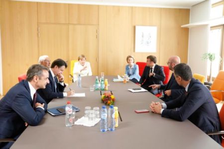 Σύνοδος Κορυφής: Νέα συνάντηση Μητσοτάκη με ηγέτες του Νότου και του Βορρά