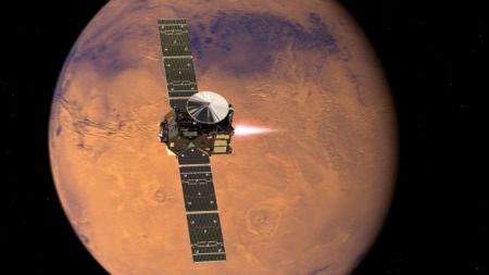 Υποψίες για ύπαρξη ζωής στον Άρη –  Επιστήμονες  ζητούν από τη NASA να εξετάσει σήραγγες λάβας