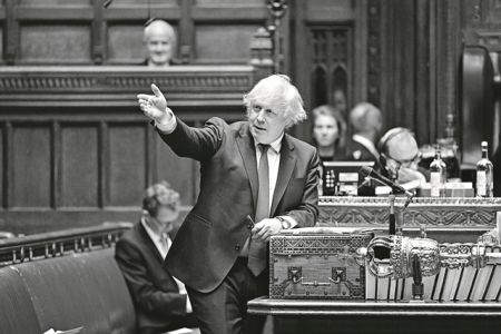 Η Νέα Μεγάλη Βρετανία των Τζόνσον και Κάμινγκς