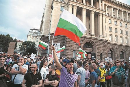 Οργή λαού για τη διαφθορά στη Βουλγαρία