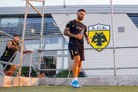 ΑΕΚ : Η αναβολή του τελικού αλλάζει τα πλάνα για την προετοιμασία