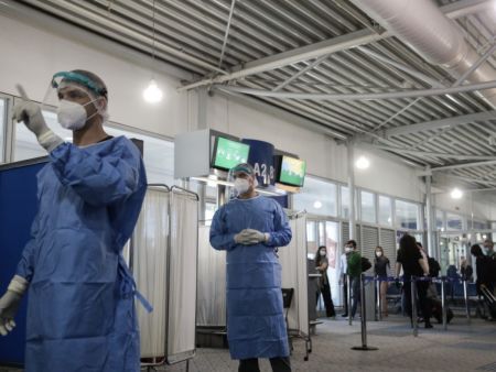 Κορωνοϊός: Πάνω από 18.000 μοριακά τεστ στα αεροδρόμια του Νοτίου Αιγαίου