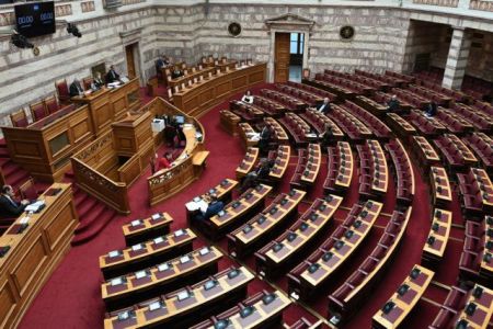 Μελάς : Ερώτηση για τις αποκαλύψεις για τις φωτιές σε Κύθηρα και Μάνη το 2017