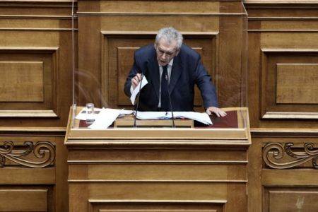 Βουλή: Αναβολή της ψηφοφορίας ζητούν οι συνήγοροι του Παπαγγελόπουλου