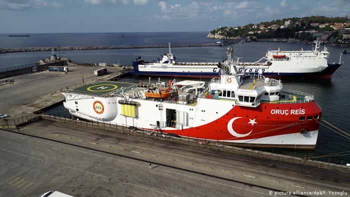 FAZ: Σε τροχιά σύγκρουσης Ελλάδα-Τουρκία